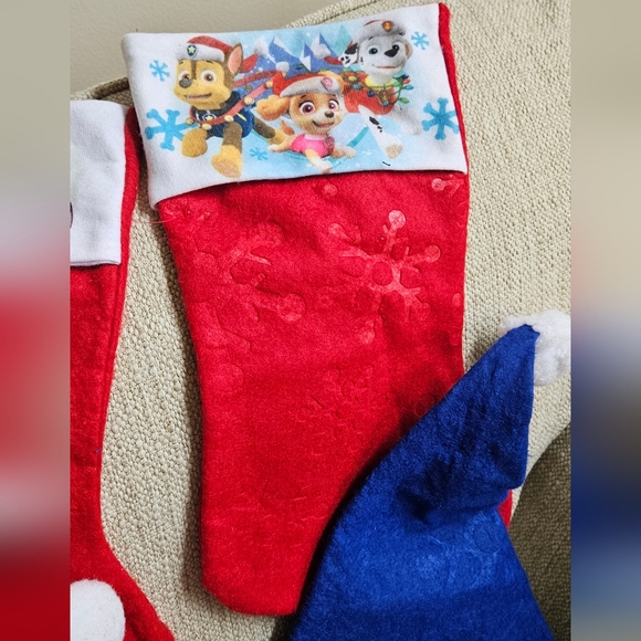 Bundle - Chirstmas Holiday Bundle of Stockings And Hats - Picture 15 of 16